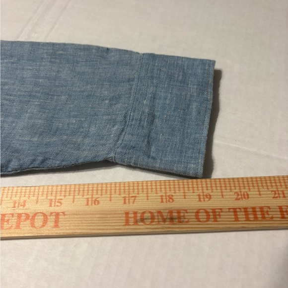 Men’s Abercrombie & Fitch Light Blue Linen Button Down. Long Sleeve. Office - Picture 8 of 11